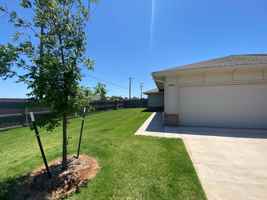 featured image of 10908 Oak St