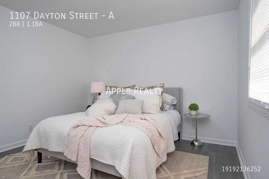 1107 Dayton St #A - Photo 4 of 34