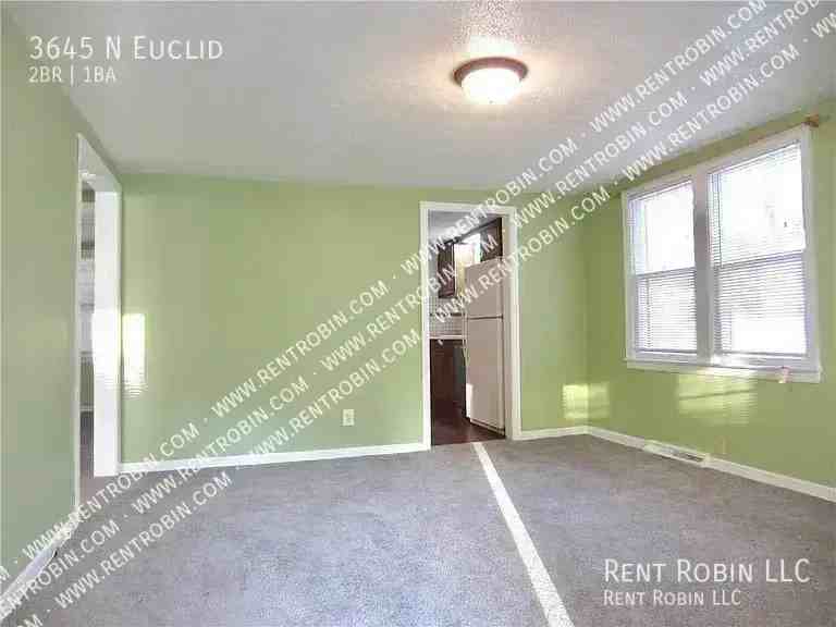 3645 N Euclid Ave - Photo 7 of 11