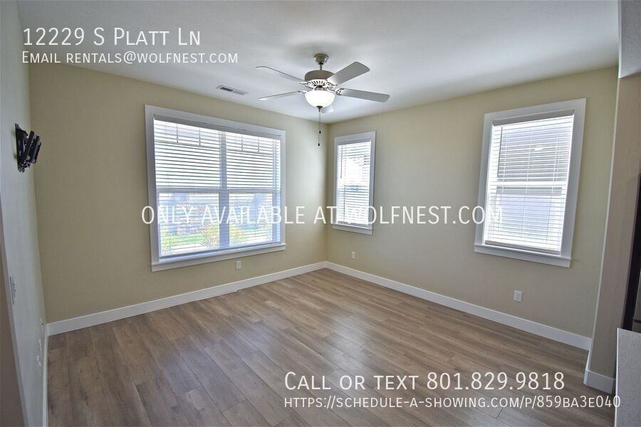 12229 S Platt Ln - Photo 5 of 38