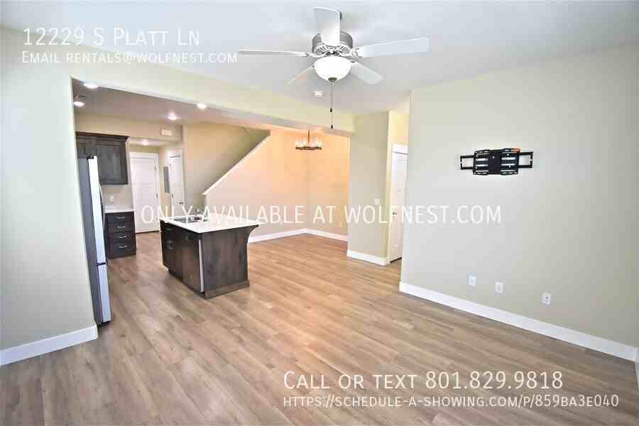 12229 S Platt Ln - Photo 7 of 38