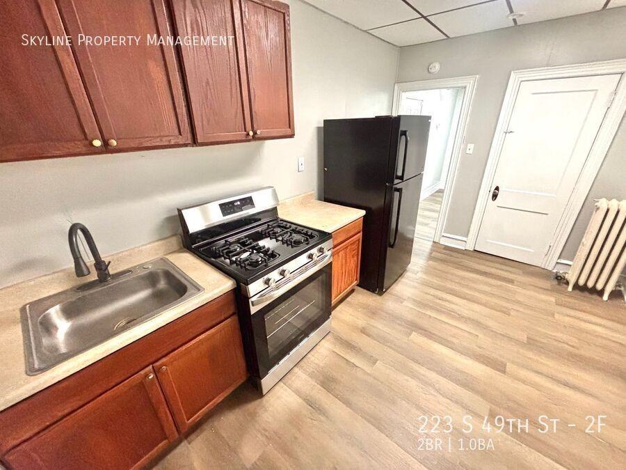 223 S 49th St #2F - Photo 3 of 13