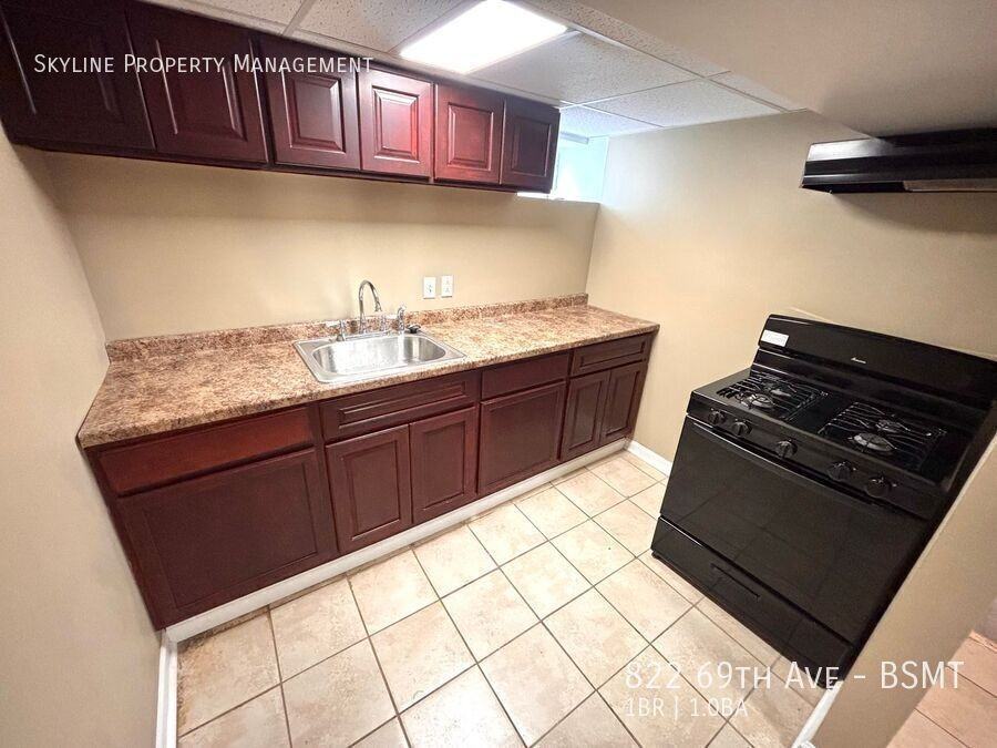 822 69th Ave #BS - Photo 5 of 12