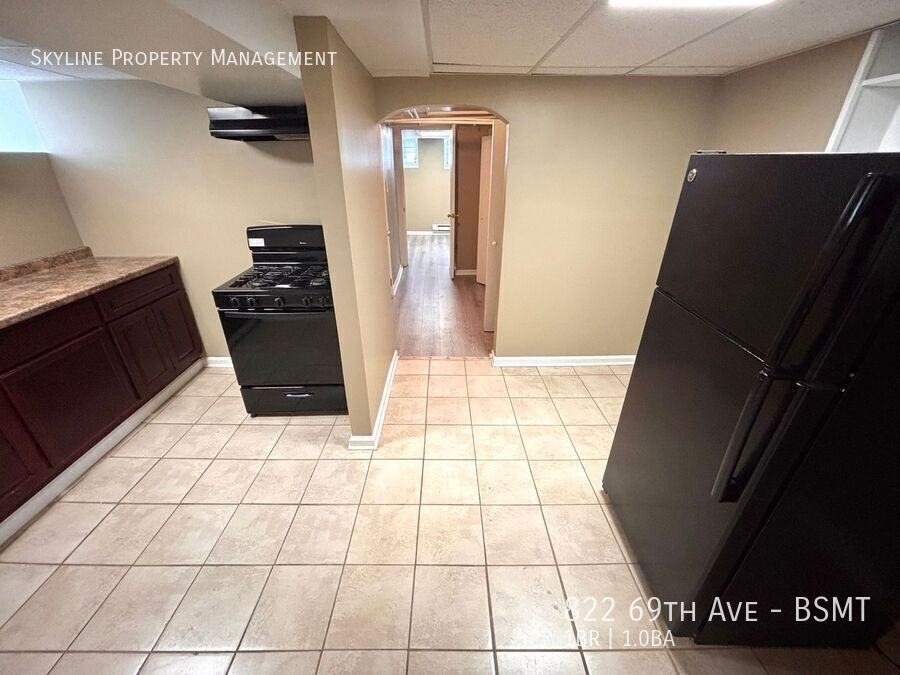 822 69th Ave #BS - Photo 6 of 12