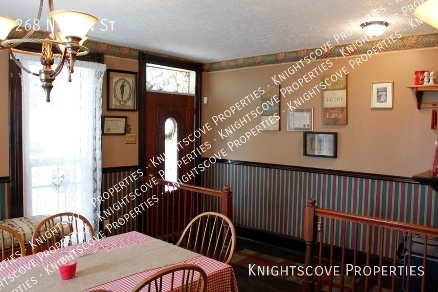 268 N Main St - Photo 4 of 15