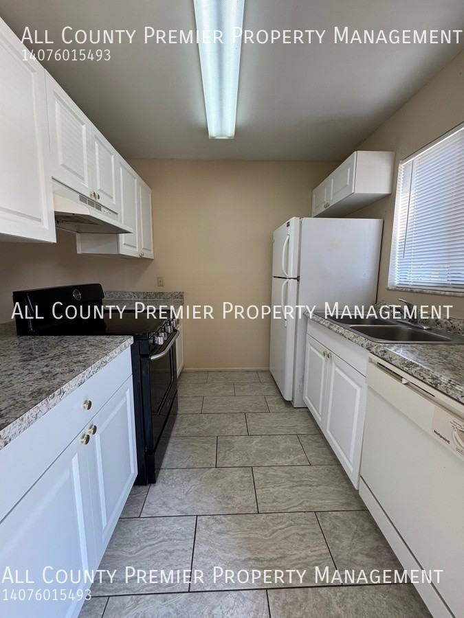 1764 Memphis Ave - Photo 5 of 9
