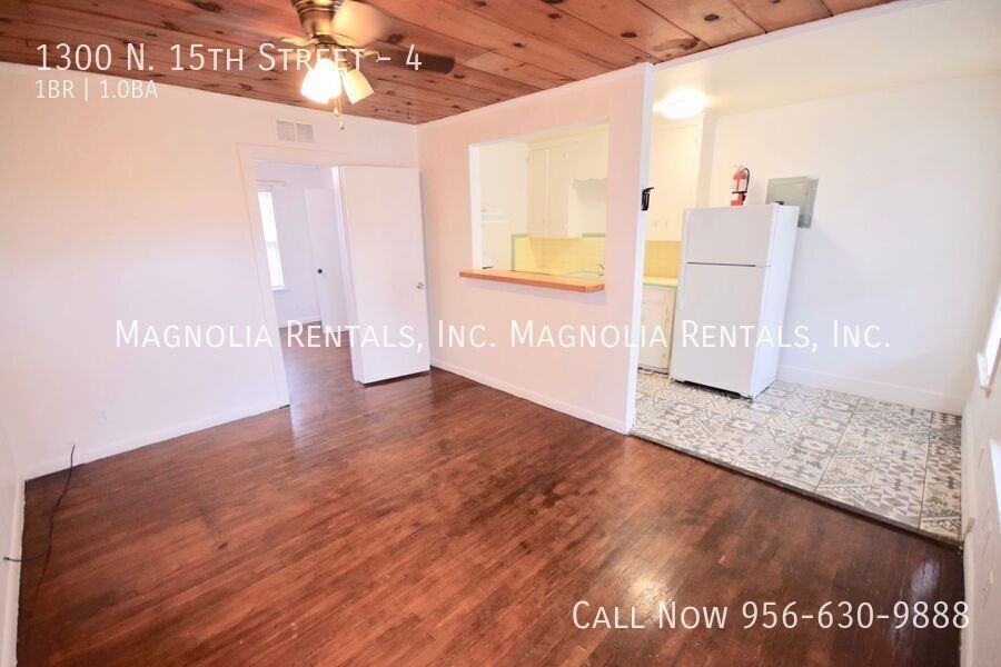 1300 N 15th St #4 - Photo 4 of 8