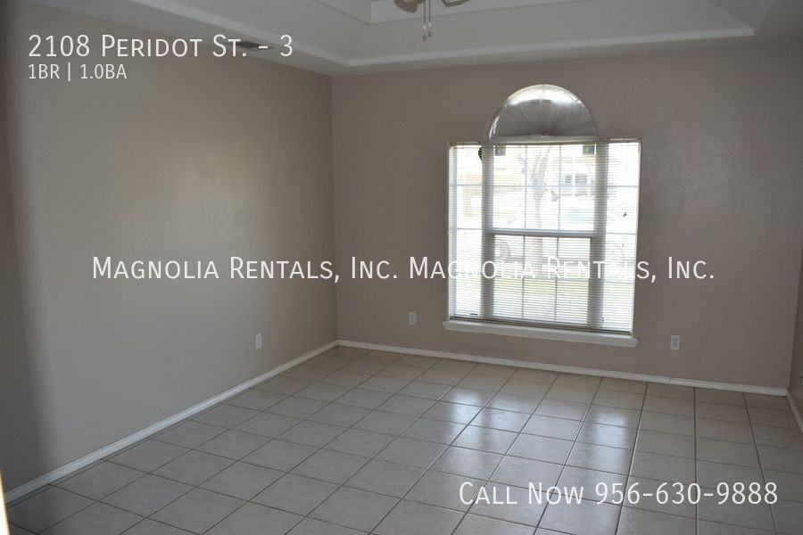 2108 Peridot St #3 - Photo 7 of 10