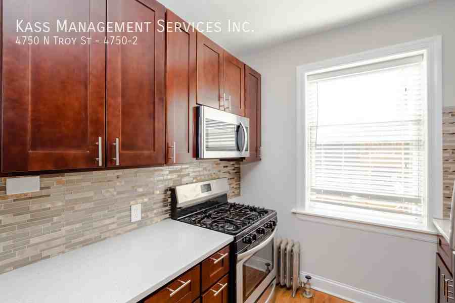 4750 N Troy St #4750-2 - Photo 4 of 11