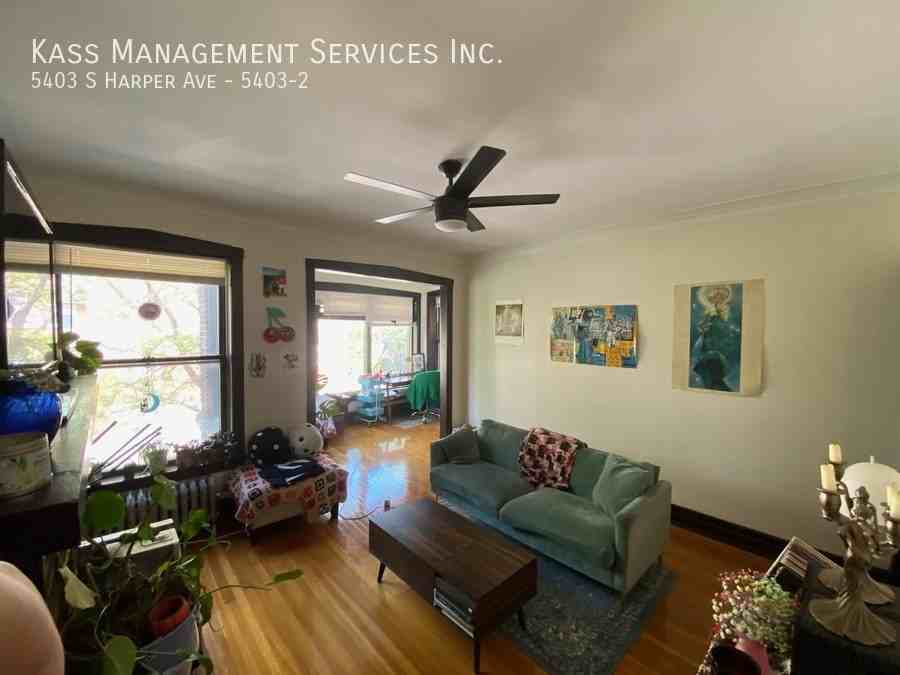 5403 S Harper Ave #5403-2 - Photo 2 of 13