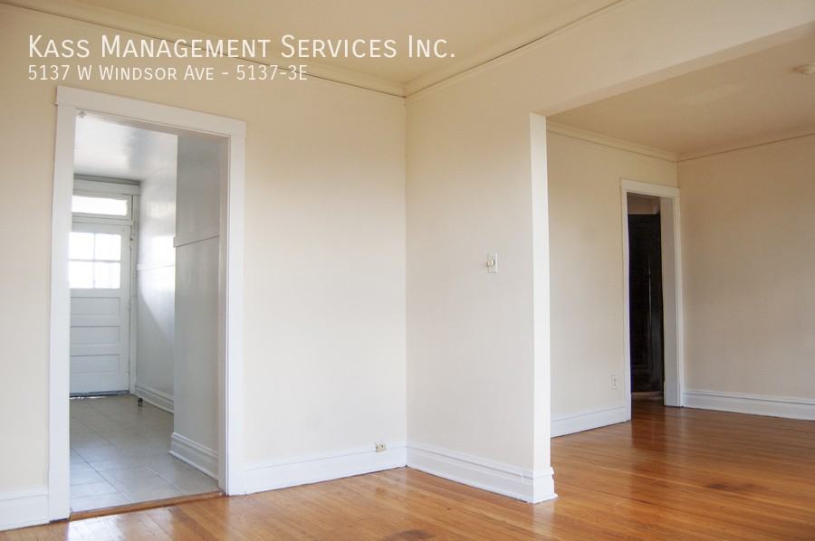 5137 W Windsor Ave #5137-3E - Photo 3 of 8