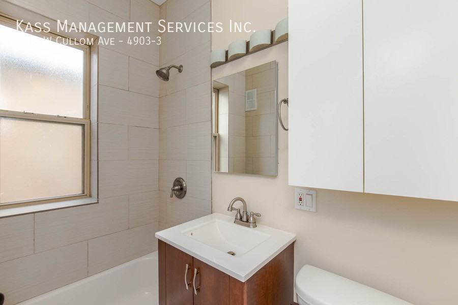 4903 W Cullom Ave #4903-3 - Photo 4 of 12