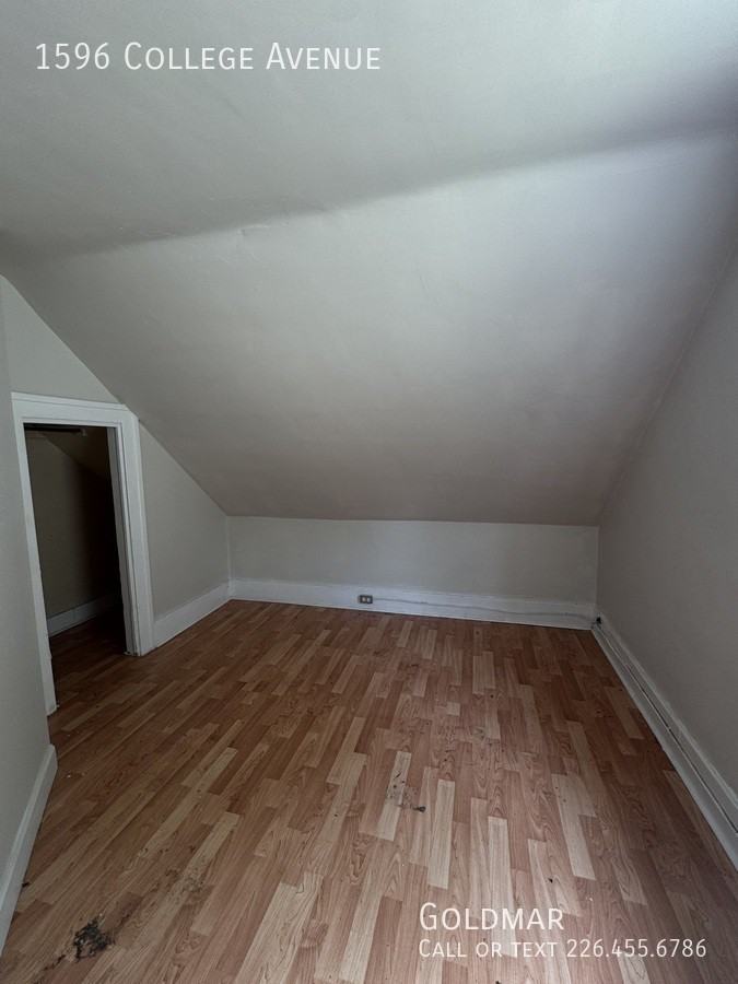 1596 College Ave - Photo 6 of 11