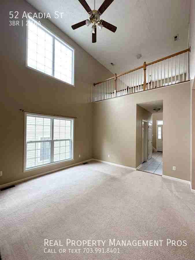 52 Acadia St - Photo 5 of 19