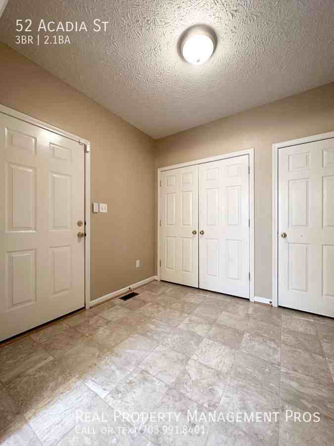 52 Acadia St - Photo 7 of 19