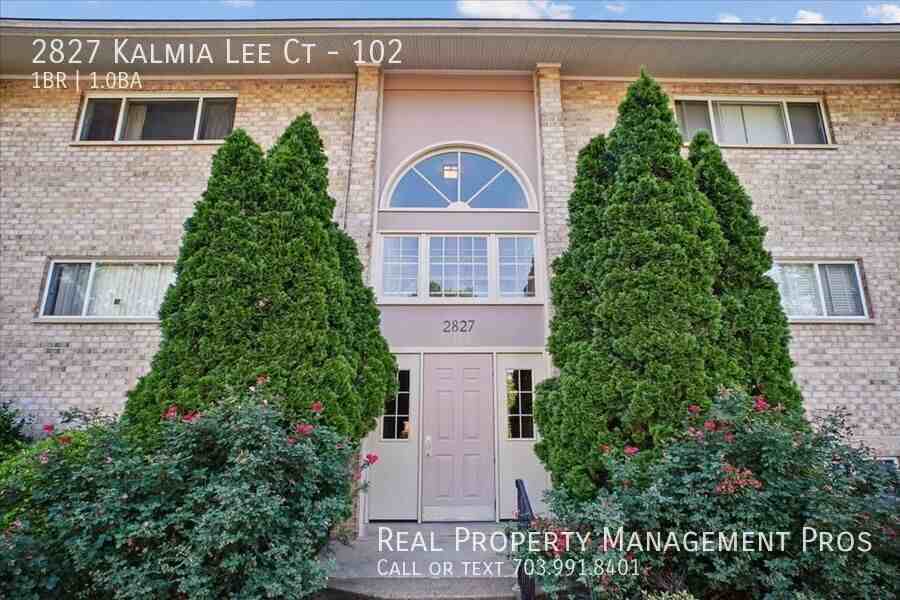 2827 Kalmia Lee Ct #102