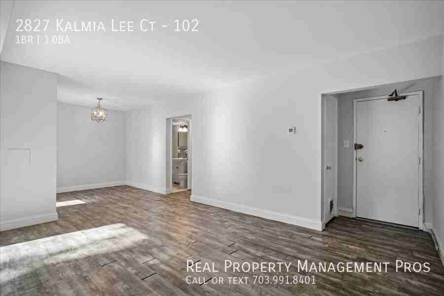 2827 Kalmia Lee Ct #102 - Photo 7 of 25