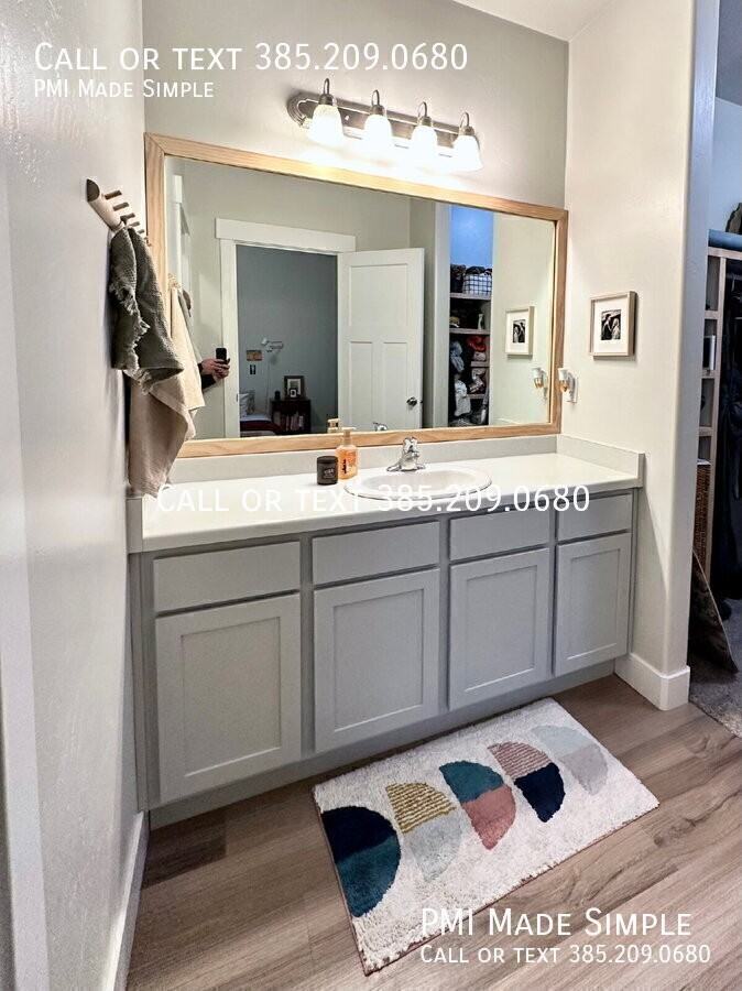 4064 W 1850 N #301 - Photo 6 of 24