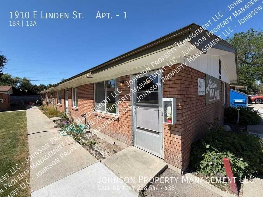 1910 E Linden St #1 - Photo 2 of 11