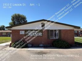 featured image of 1910 E Linden St #1