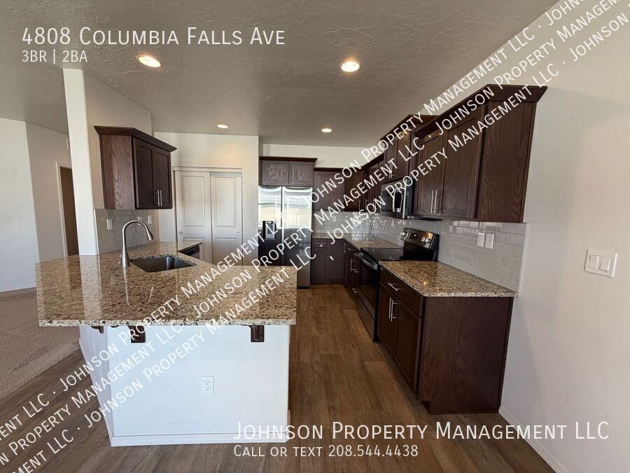 4808 Columbia Falls Ave - Photo 2 of 22
