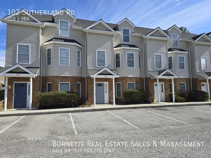 102 Sutherland Dr - Photo 2 of 23