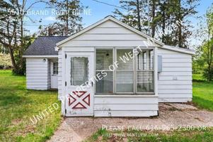 featured image of 5510 Grand River Dr Ne