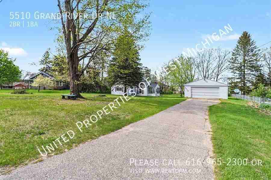 5510 Grand River Dr Ne - Photo 6 of 17