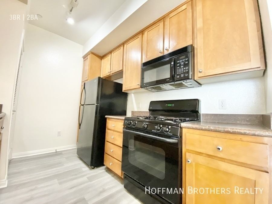 2810 S Sepulveda Blvd #102 - Photo 3 of 18