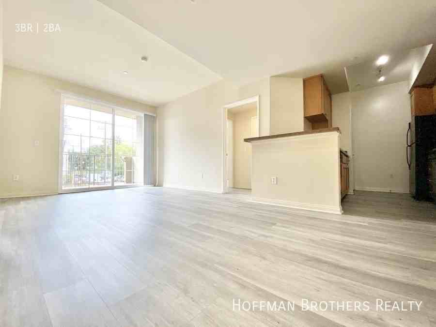 2810 S Sepulveda Blvd #102 - Photo 5 of 18