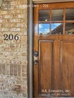 featured image of 820 12th Ave #206