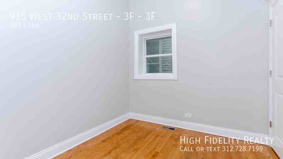 915 W 32nd St Apt 3f #3F - Photo 7 of 8