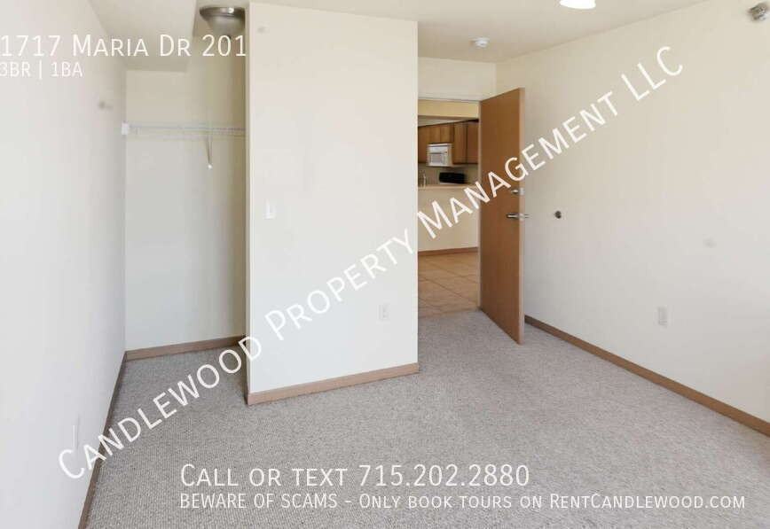 1717 Maria Dr - Photo 6 of 19