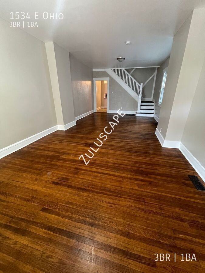 1534 E Ohio St - Photo 4 of 10