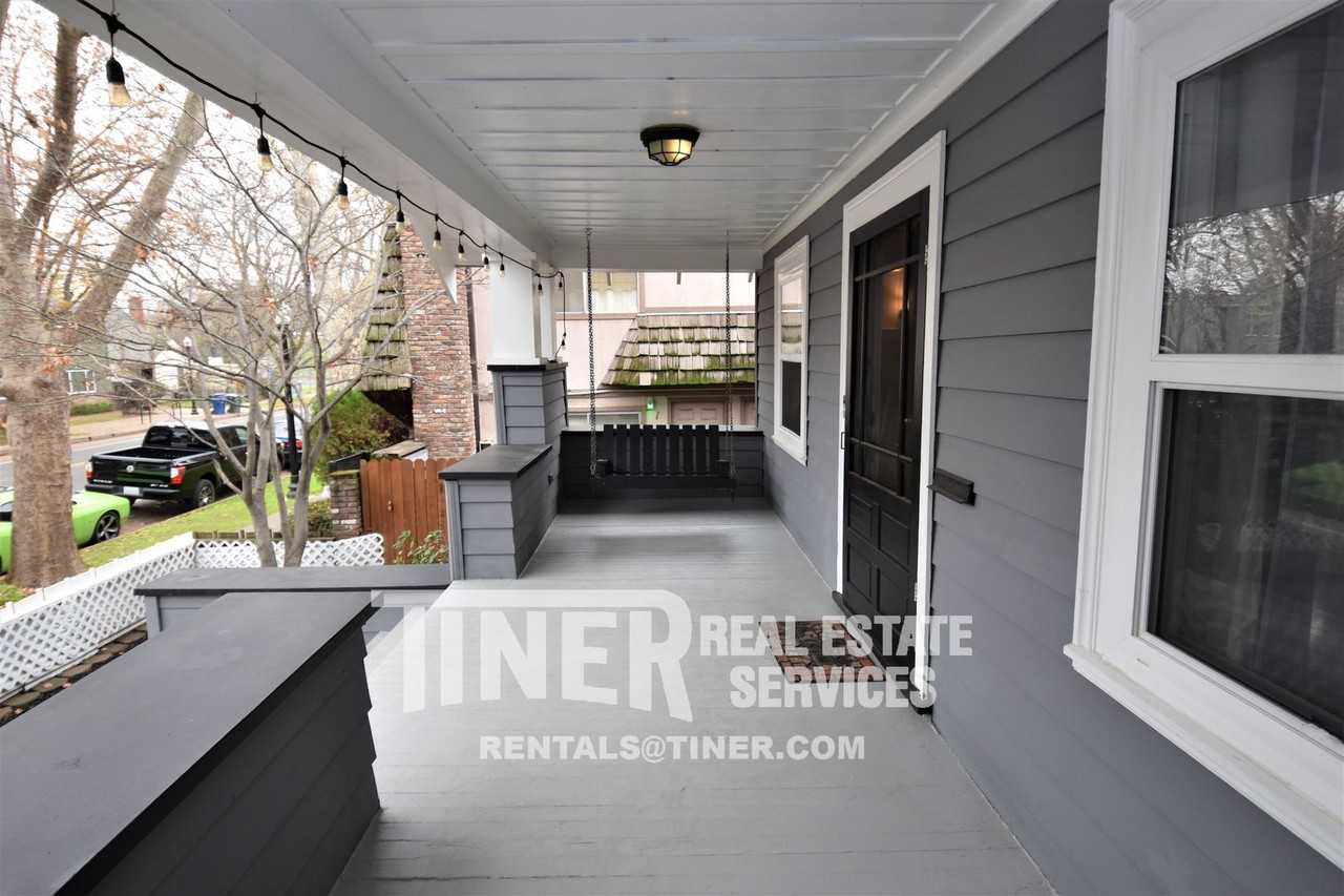 2804 F St - Photo 7 of 44