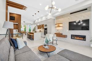 featured image of 2380 Marine Drive
