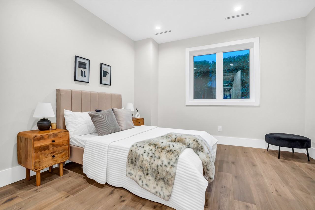 2380 Marine Drive - Photo 7 of 11