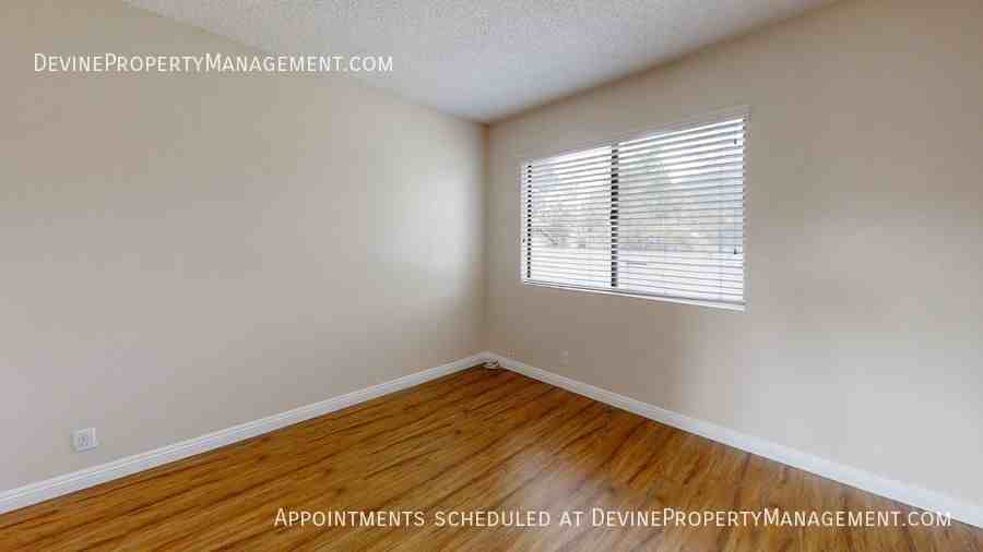 4951 Brooks St #3 - Photo 6 of 14
