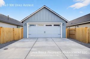 featured image of 949 Nw Upas Ave