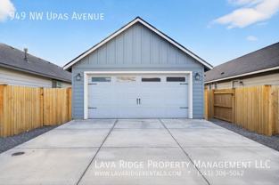 949 Nw Upas Ave - Photo 1 of 1