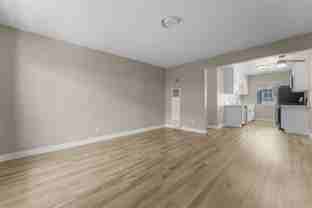 531 W Hyde Park Blvd #03 - Photo 1 of 1