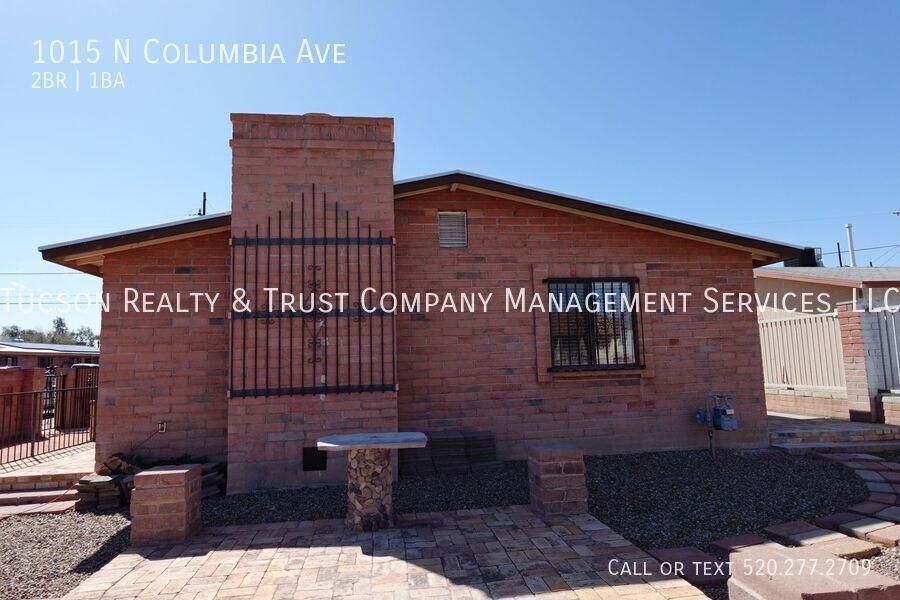1015 N Columbia Ave - Photo 3 of 13