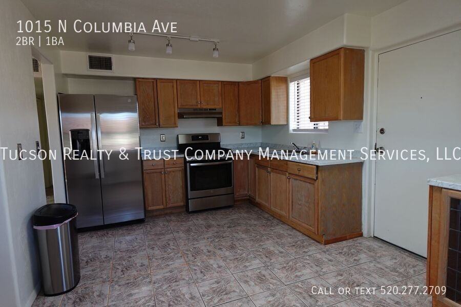 1015 N Columbia Ave - Photo 7 of 13