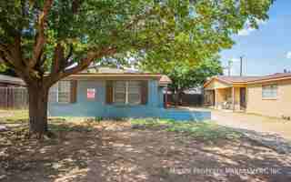 featured image of 4644 52nd St #B