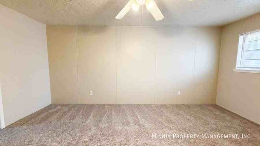 5304 38th St #A - Photo 7 of 14