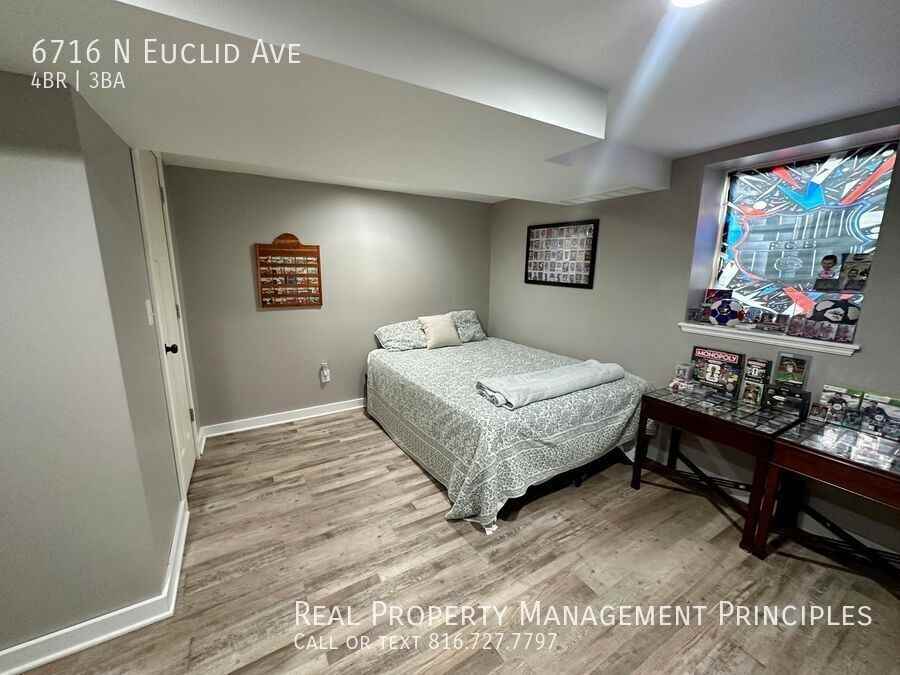 6716 N Euclid Ave - Photo 6 of 28