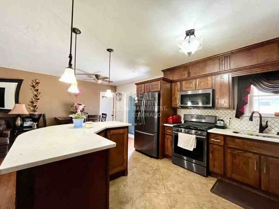 1599 S Mabry Way - Photo 7 of 19