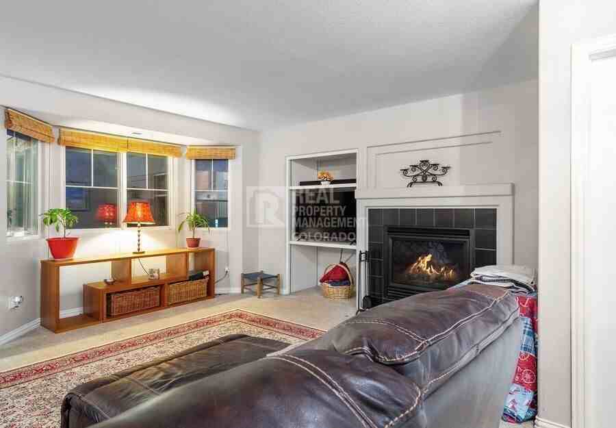 20650 E Dartmouth Dr - Photo 7 of 36