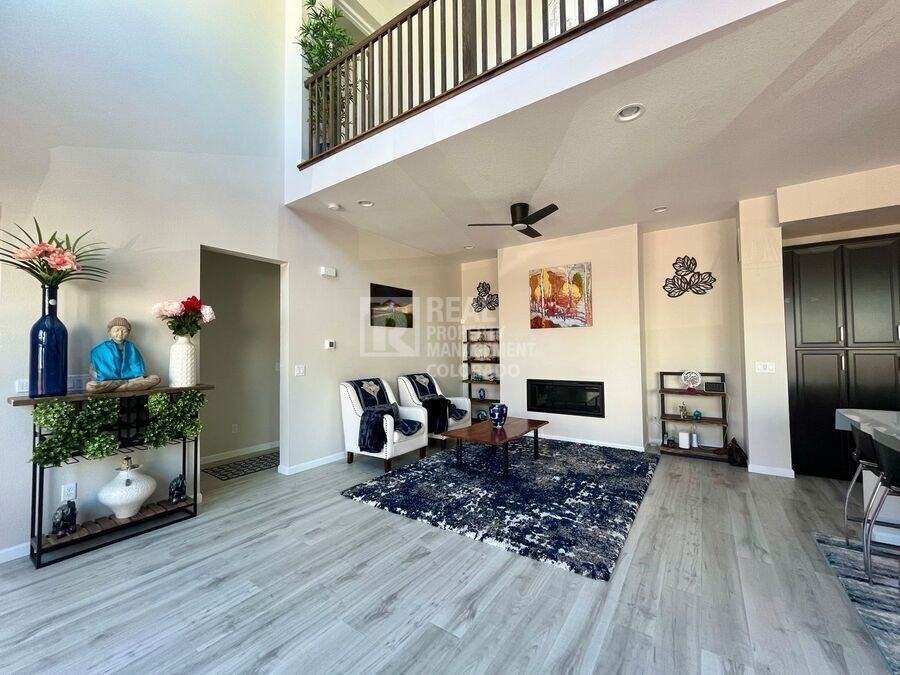 10559 Oncilla Ln - Photo 2 of 18