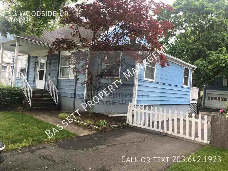 13 Woodside Dr - Photo 2 of 32